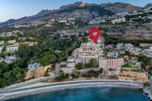 Exclusive hideaway, views, and year-round pool