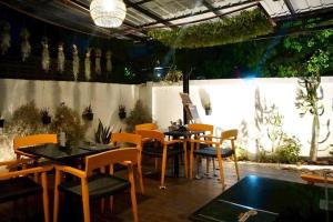 BW Studios thai art style