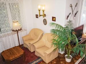 Villa Forestside Villa by Interhome