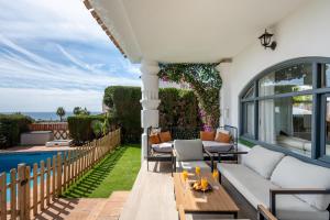 Villa Calahonda - Cozy Villa with Private Pool