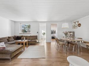 Holiday Home Pihla - 1km from the sea by Interhome