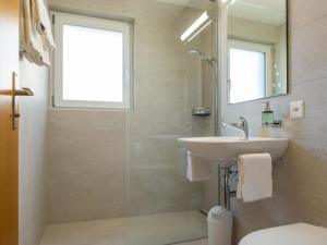 Apartment Haus Azur by Interhome