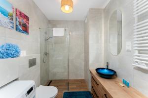 Podedworze Greek Elegance Apartment by BookingHost