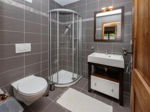 Apartment Ardève 5 by Interhome