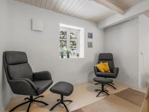 Holiday Home Chrissie - 3km from the sea by Interhome