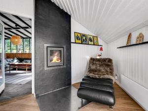 Holiday Home Elan - 450m from the sea by Interhome