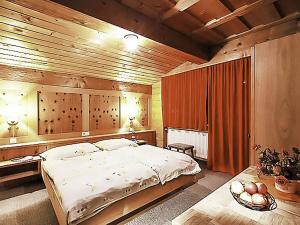 Apartment Ainhauser-2 by Interhome