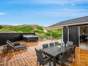Holiday Home Mine - from the sea by Interhome