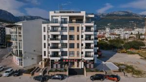 B1 first line apartments