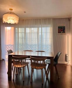 SEOUL Stay JAGAE Spacious 3BR 2Bath Up to 8 Guests 5min to Oryu Stn