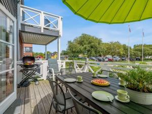 Apartment Thorfin - 10m from the sea by Interhome