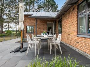 Holiday Home Else - 25m from the sea by Interhome