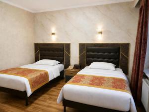 Evergreen Hotel