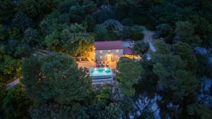 Vila Pantovcak with stunning views by Villas Guide
