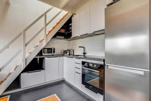 3P duplex on the outskirts of Paris