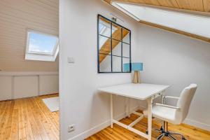 3P duplex on the outskirts of Paris