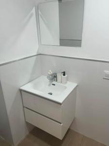 Excelente casa renovada cerca de la playa