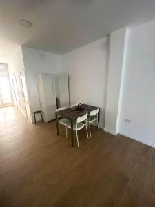 Excelente casa renovada cerca de la playa