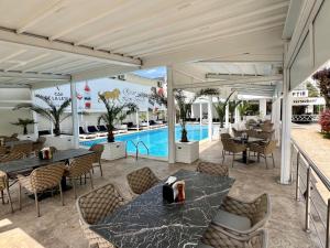 Resort Leon Beach