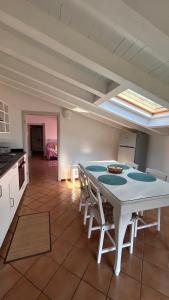 Sebino Holiday Home Monteisola