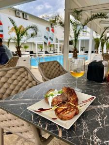 Resort Leon Beach