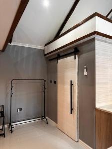 Moru wa Pula Loft Boutique Stay on the Main Road