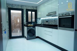 La Teral 2 Sea View Apartment