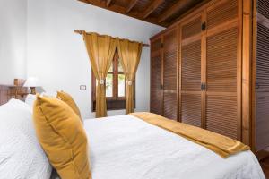 Home2Book La Molina B, Cozy Country House