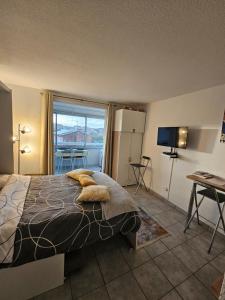 AC Studio with Parking in Sanary-sur-Mer