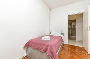 Apartment Ester 2437