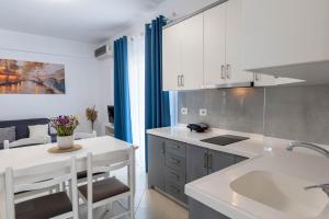 EERA Blue Horizon Apartments 4