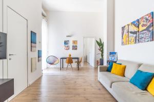 Sun Apartment
