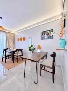 One and Two bedroom apartment at Riara One Residency, Heated Swimming Pool, gym, workspace ESKAY HOMES Kilimani Nairobi