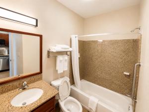 Candlewood Suites Houston Westchase - Westheimer by IHG
