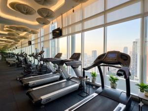 Bangkok Skyline Mirror Enjoy the same brilliant night view and warm city sunshine as W Hotel from the infinity pool