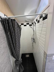 Beach Studio charm and comfort in Le Bernard