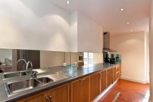 REF 35 - Cannes Center - Duplex apartment for rent