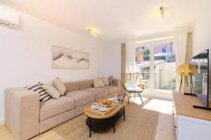 Charming Island Villa Alba - Happy Rentals