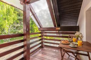 Organic Homestead Mikl