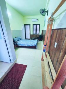 Mina Home