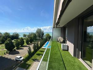 MyFlat Coral 62 Residence