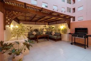 The Green Terrace Apartment For Relaxing