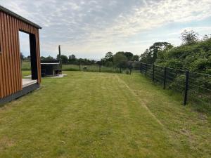 Sea View House with Sauna & Hot Tub for 8