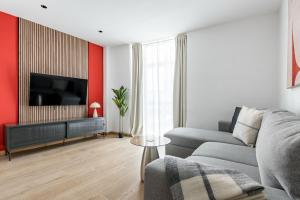 Cuatro Caminos Apartments by Charming