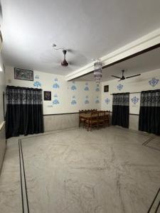 Welcome to Royal Marwadi stay