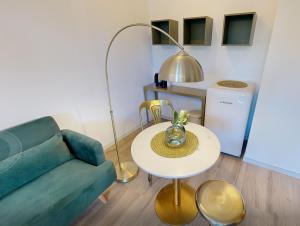 goldfinger + suites