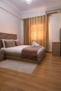 Spacious 3BR Apartment in Guéliz, Self Check-in and Parking