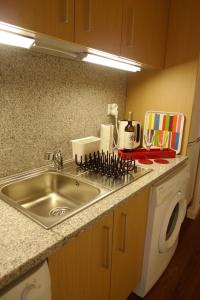 Miragaia Apartment Walk to Douro River