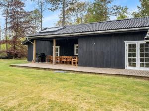 Holiday Home Felippa - from the sea by Interhome