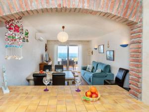 Apartment Apartamento Palace by Interhome
